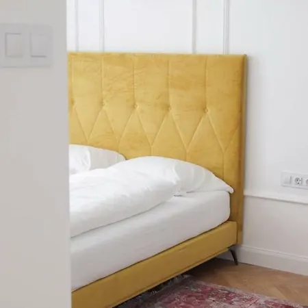 Deák20 Apartamento *